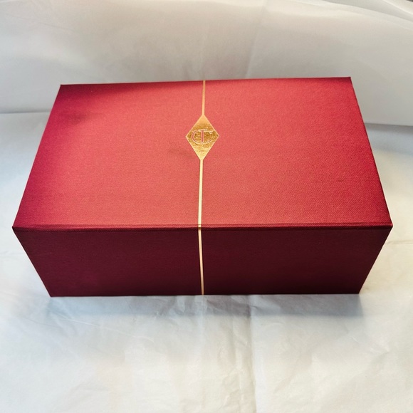 Gifted to GAB Charlotte Tilbury PILLOW TALK ON THE GO 5 Piece KIT & Keepsake Box - Picture 5 of 12